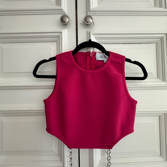 Pink Sleeveless Top and skirt Set with Chain Detail - Picture 3 of 5